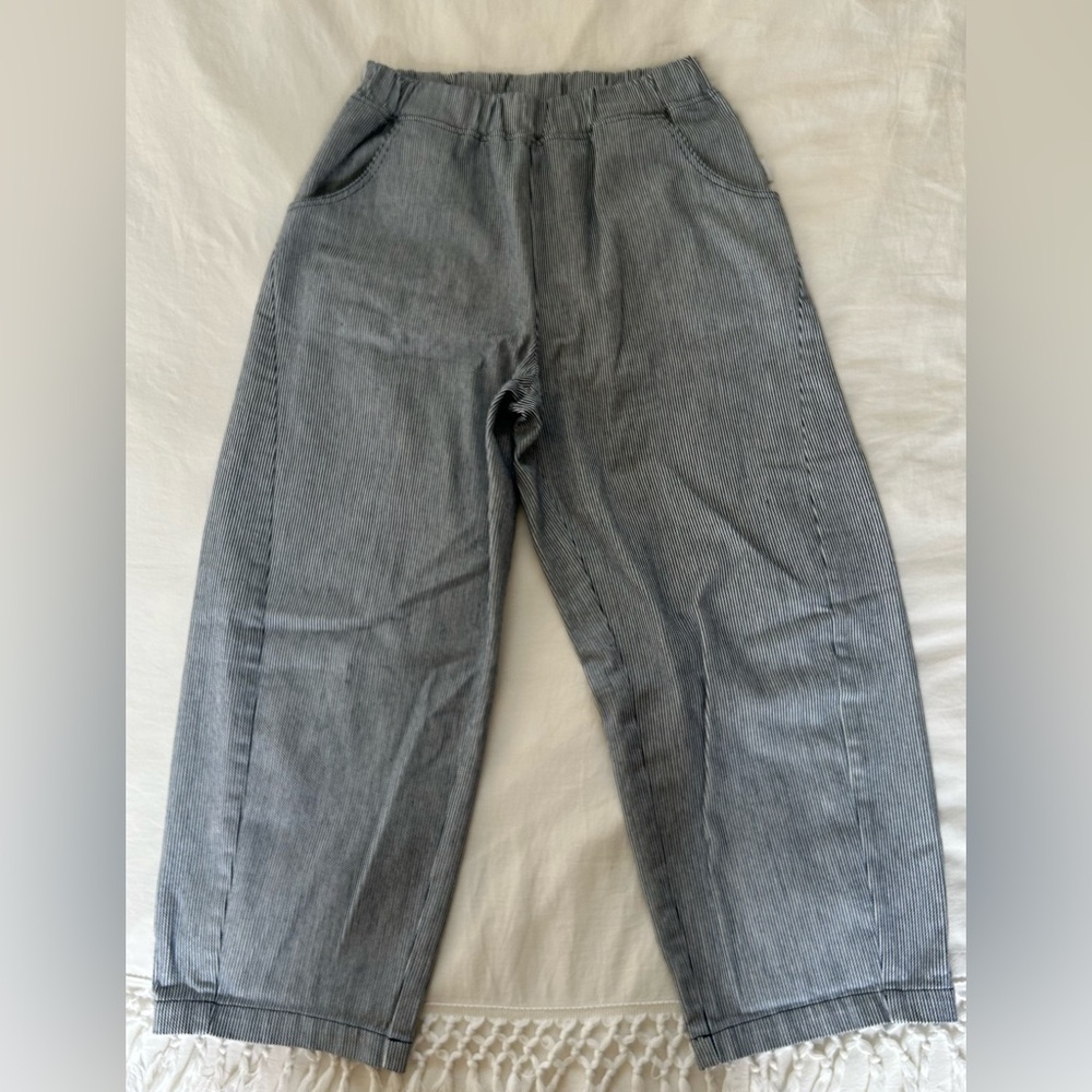 Relaxed Fit Women's Gray Wide-Leg Pants